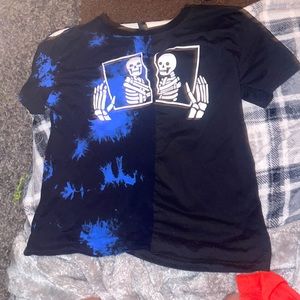 Just a skeleton t shirt 💕